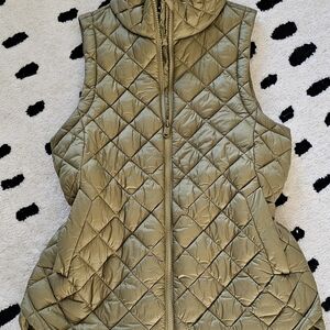 Athleta Quilted Olive Green Puffer Vest